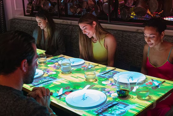 Le Petit Chef at Qsine Le Petit Chef at Qsine